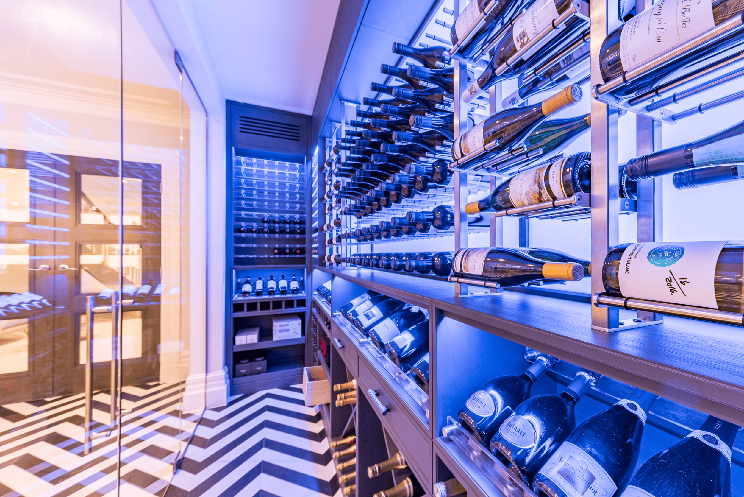 67483b268ee727c7affa2137 67483a65b4c5830795ca9ea5 Esher 20wine 20wall 6 20lq